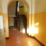 Elizabeth\'S Yh Rooms