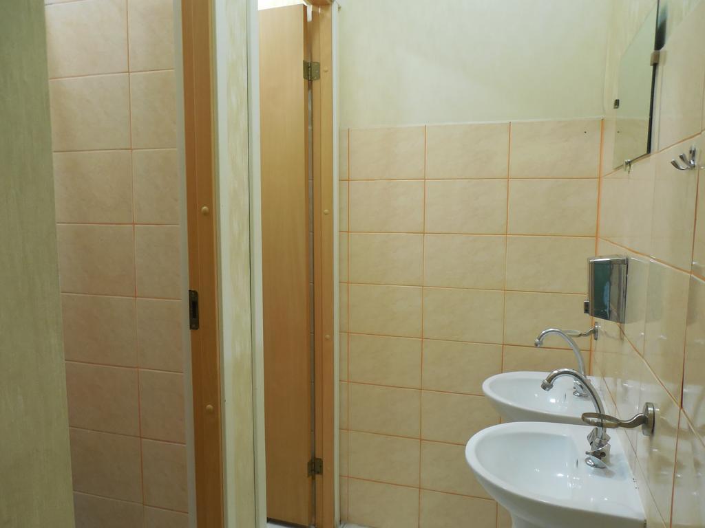 Elizabeth's Yh Hostel Riga