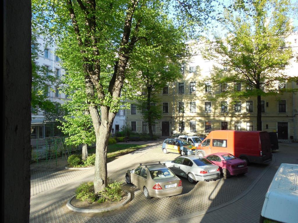 Elizabeth's Yh Hostel