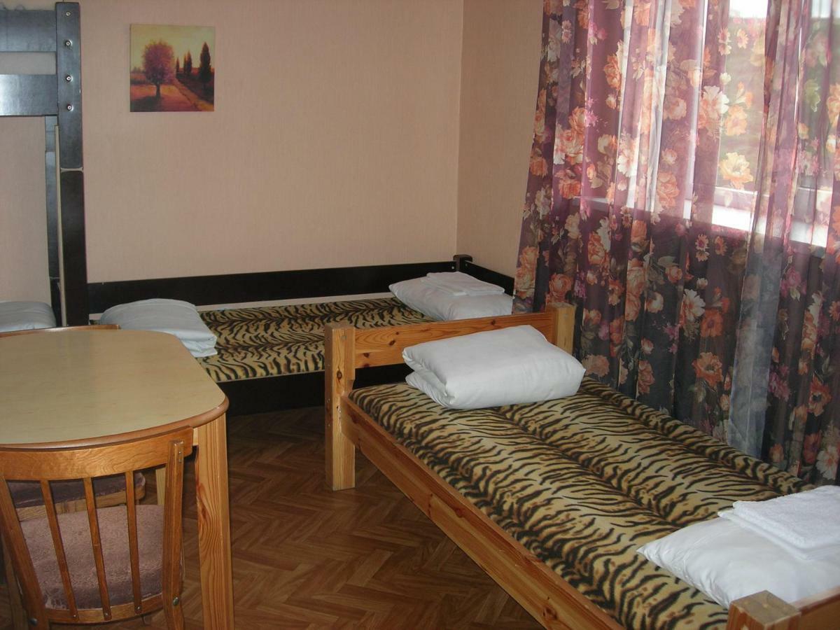 Elizabeth's Yh Hostel Riga